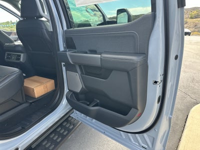 2027 Ford F-350 F-350® Lariat®