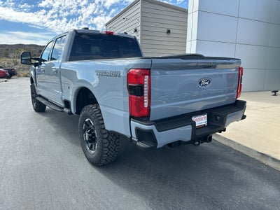 2027 Ford F-350 F-350® Lariat®