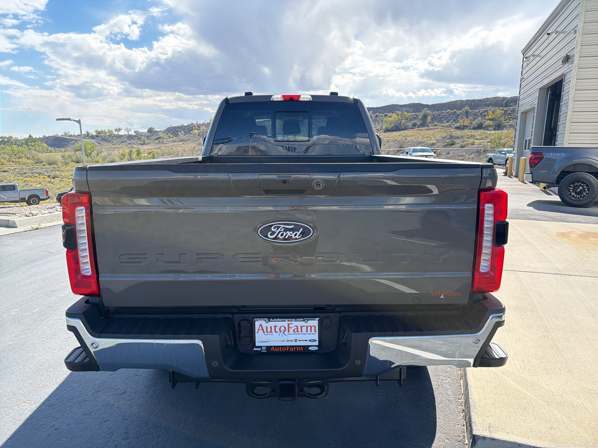 2027 Ford F-350 F-350® Lariat®