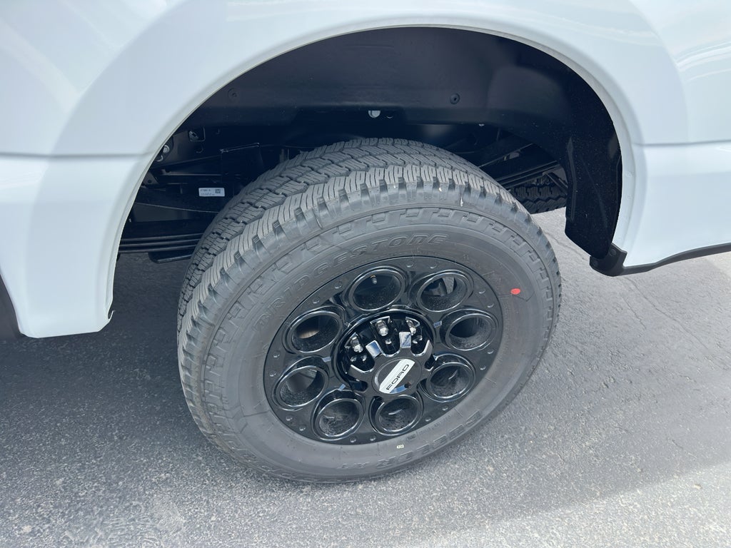 2026 Ford F-350 F-350® Lariat®