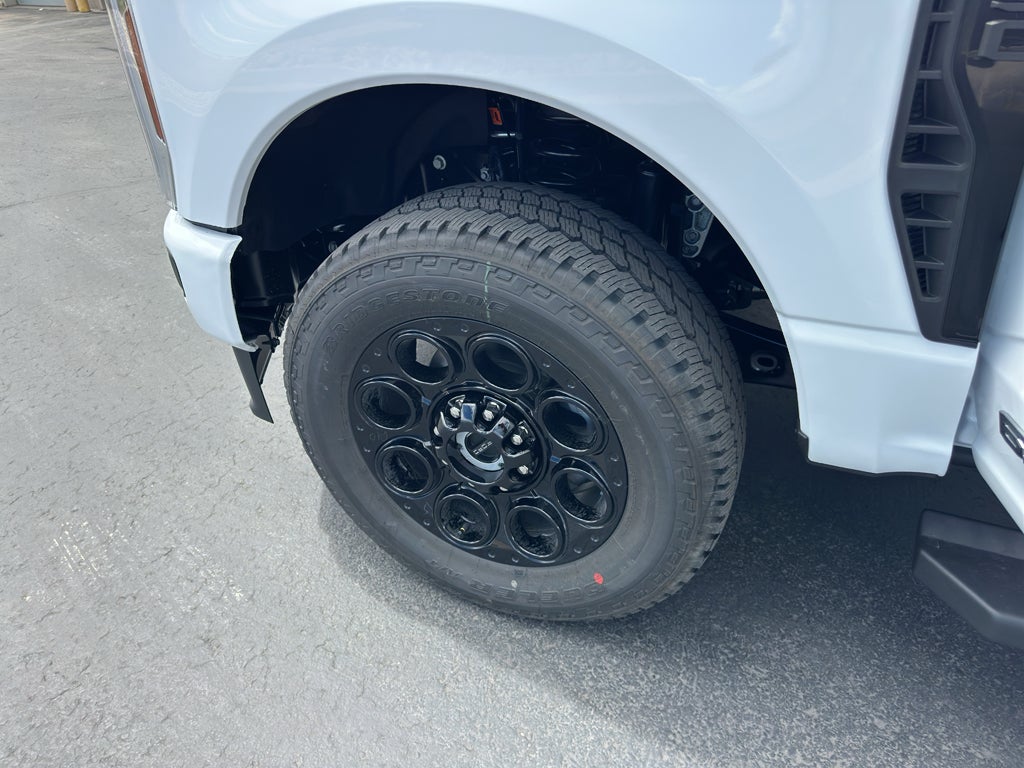 2026 Ford F-350 F-350® Lariat®