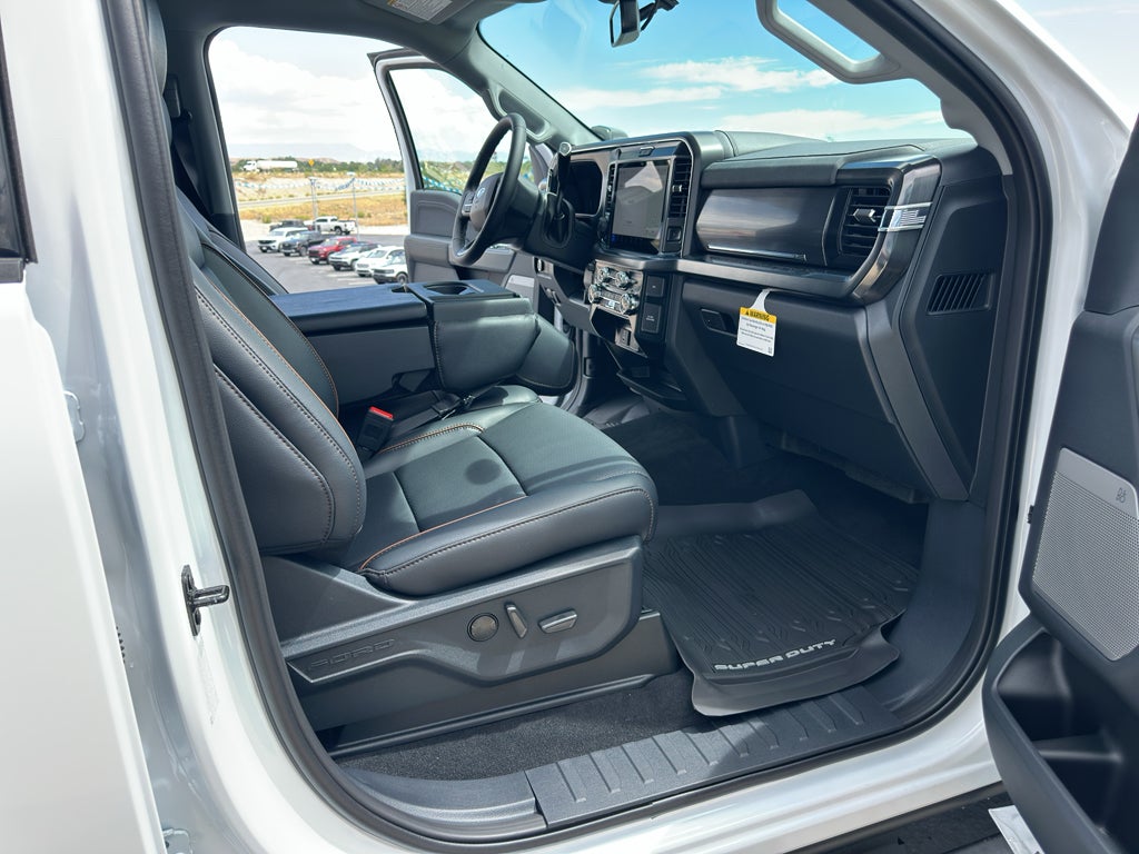 2026 Ford F-350 F-350® Lariat®
