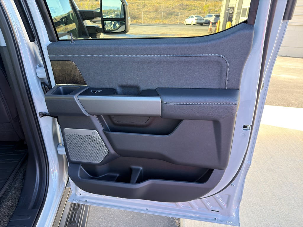 2026 Ford F-350 F-350® Lariat®