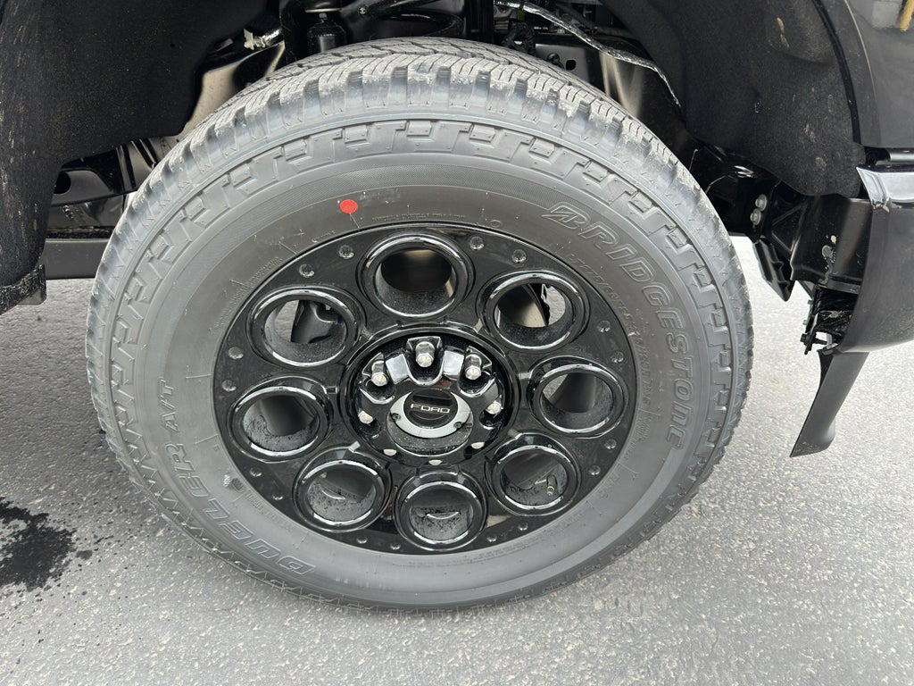 2025 Ford F-350 F-350® Lariat®