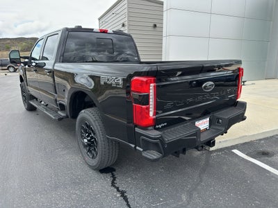 2025 Ford F-350 F-350® Lariat®