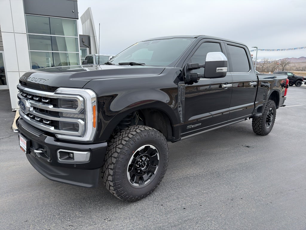 2023 Ford F-350 Platinum