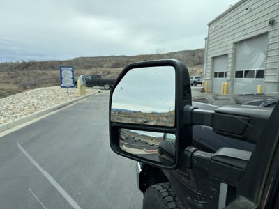 2022 Ford F-350 LARIAT