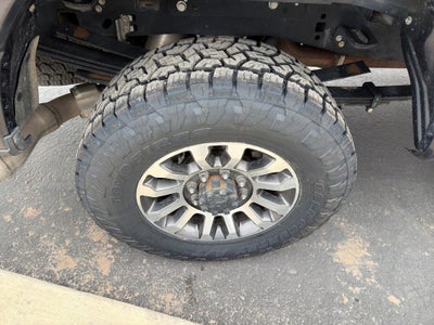 2022 Ford F-350 LARIAT