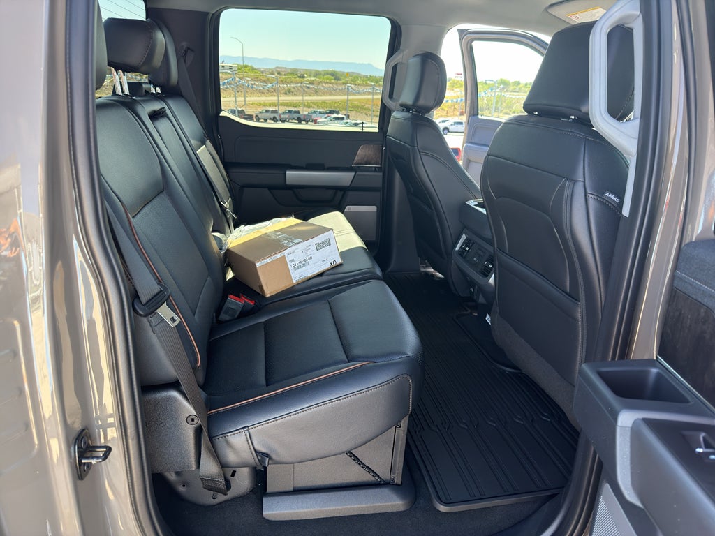 2026 Ford F-350 F-350® Lariat®
