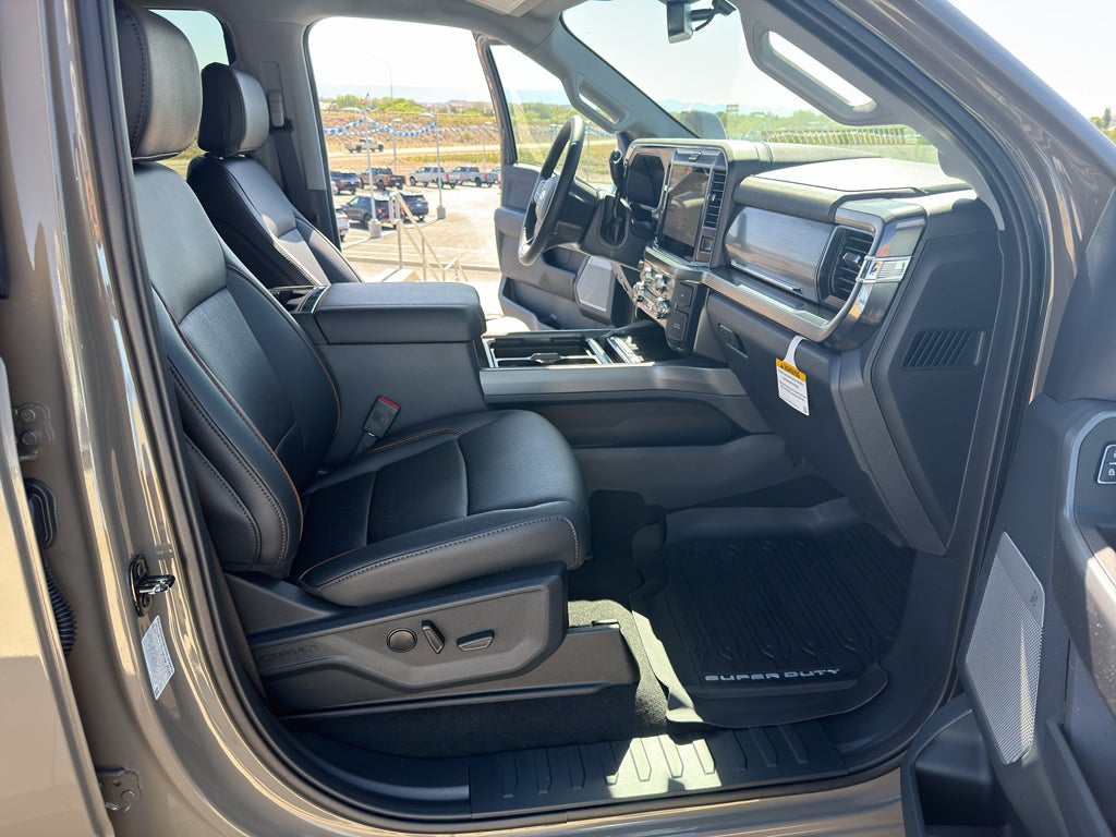 2026 Ford F-350 F-350® Lariat®