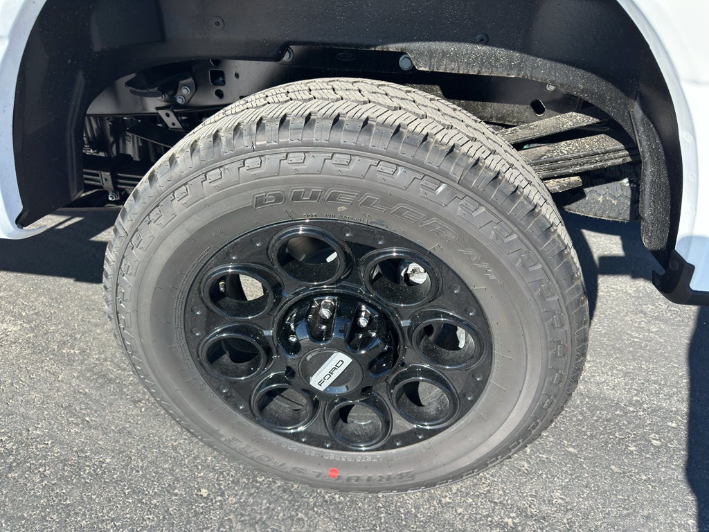 2026 Ford F-350 F-350® Lariat®