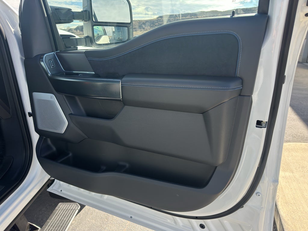 2026 Ford F-350 F-350® Platinum®