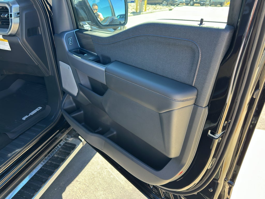 2025 Ford F-150 Lariat®