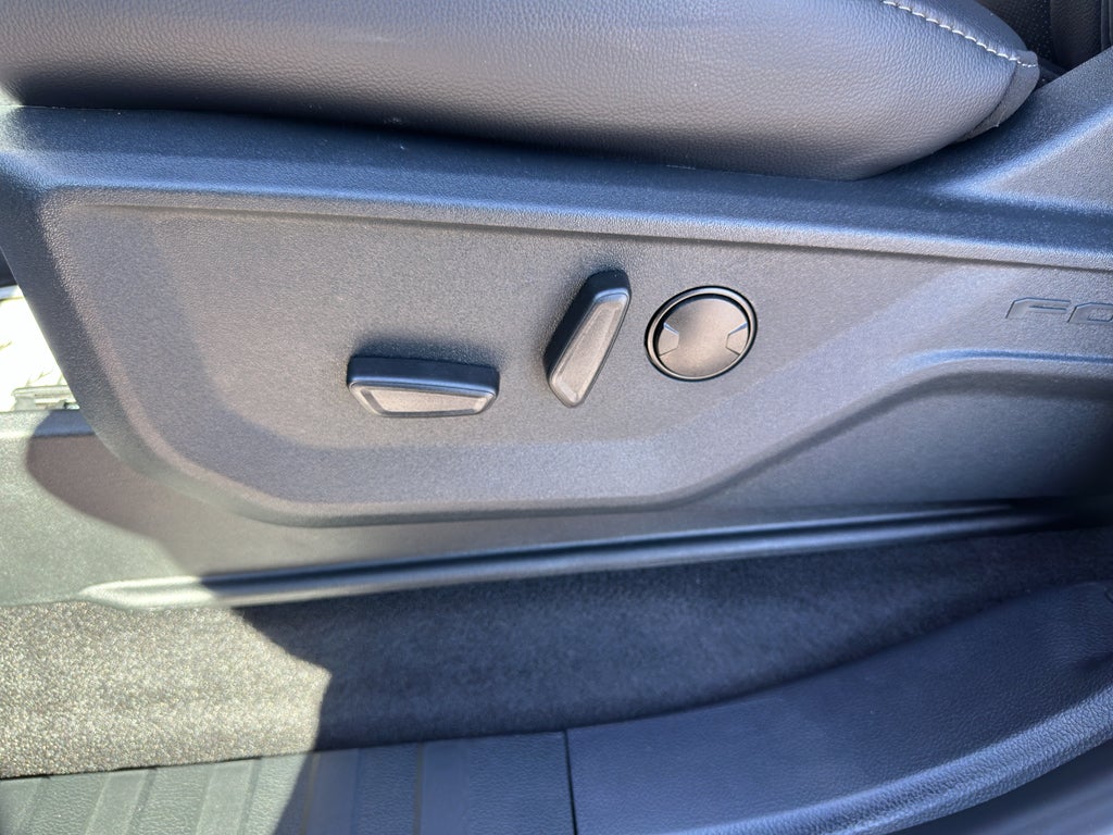 2025 Ford F-150 Lariat®