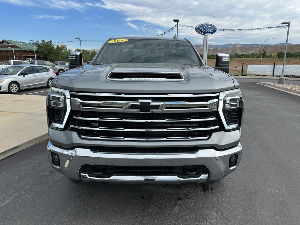 2024 Chevrolet Silverado LTZ