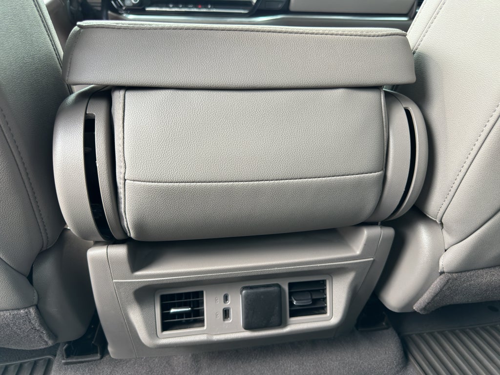 2024 Chevrolet Silverado LTZ