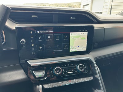 2025 GMC Sierra Denali