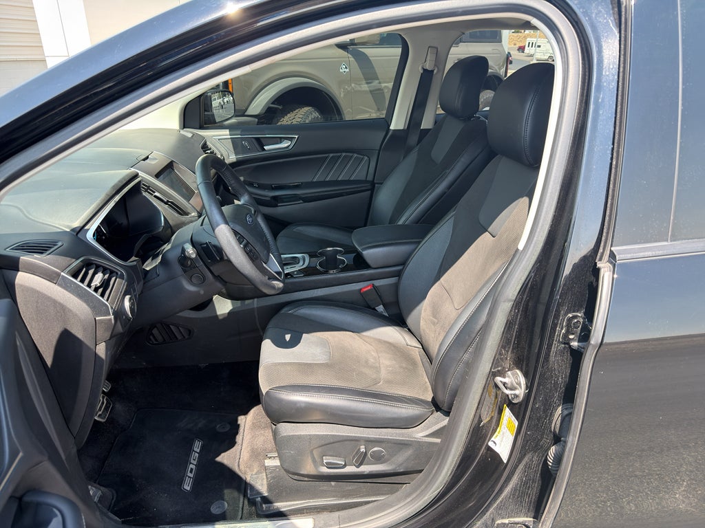 2018 Ford Edge Sport