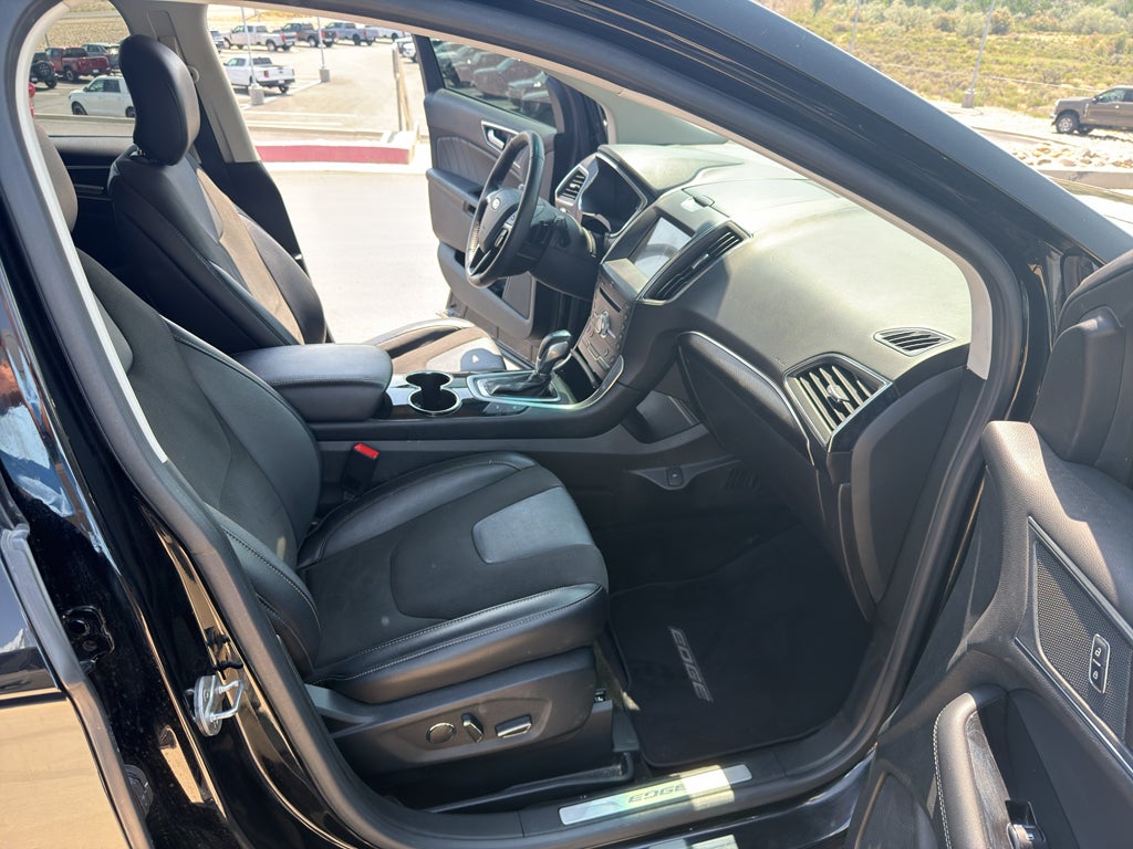 2018 Ford Edge Sport