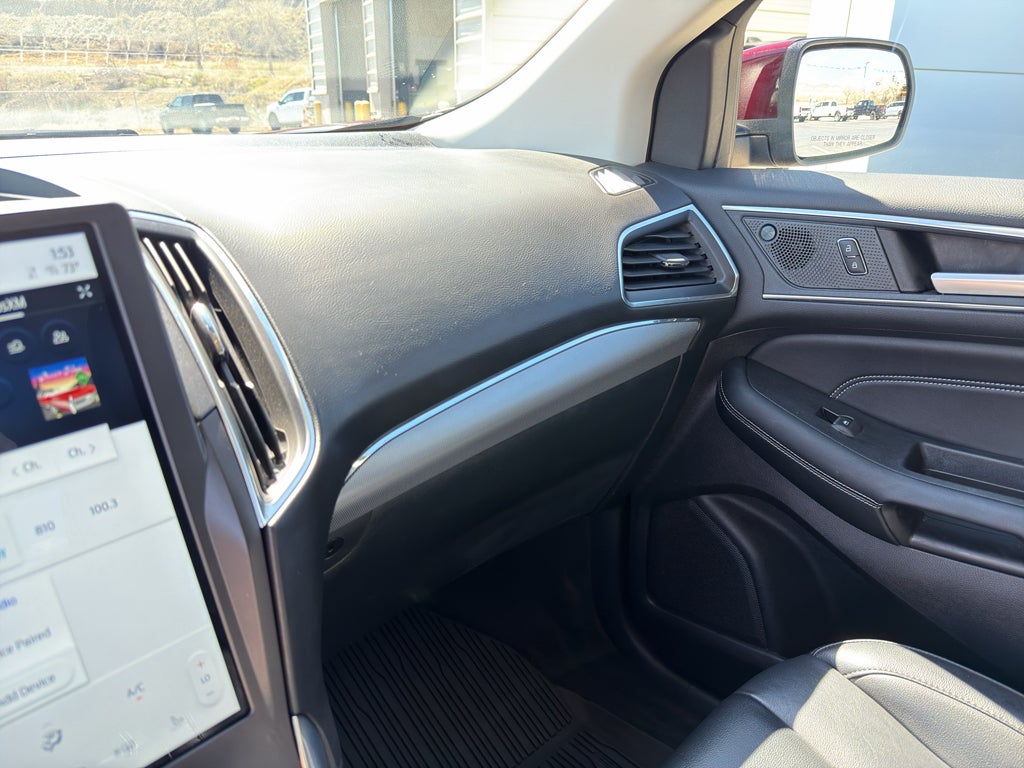 2021 Ford Edge Titanium