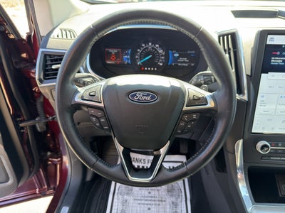 2021 Ford Edge Titanium