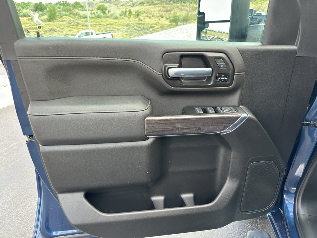 2022 Chevrolet Silverado LTZ