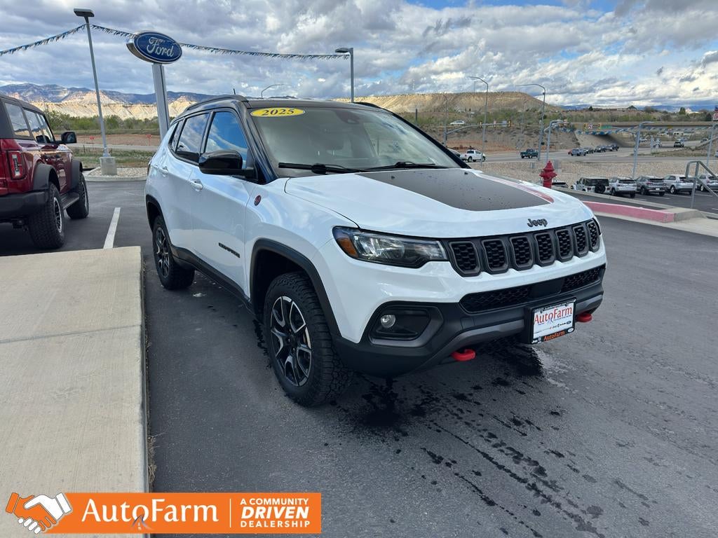2025 Jeep Compass Trailhawk 4X4's photo