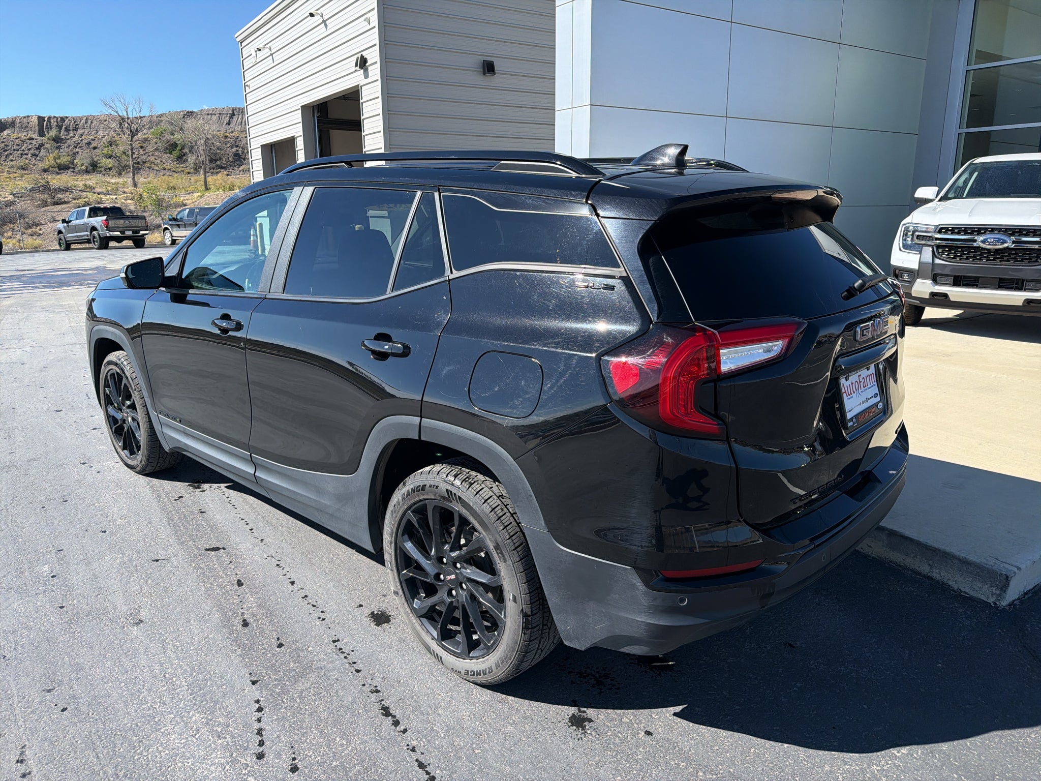 2024 GMC Terrain SLE