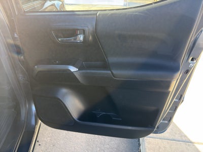 2018 Toyota Tacoma TRD Sport