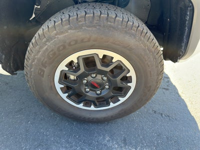 2025 Toyota Tacoma TRD Off Road