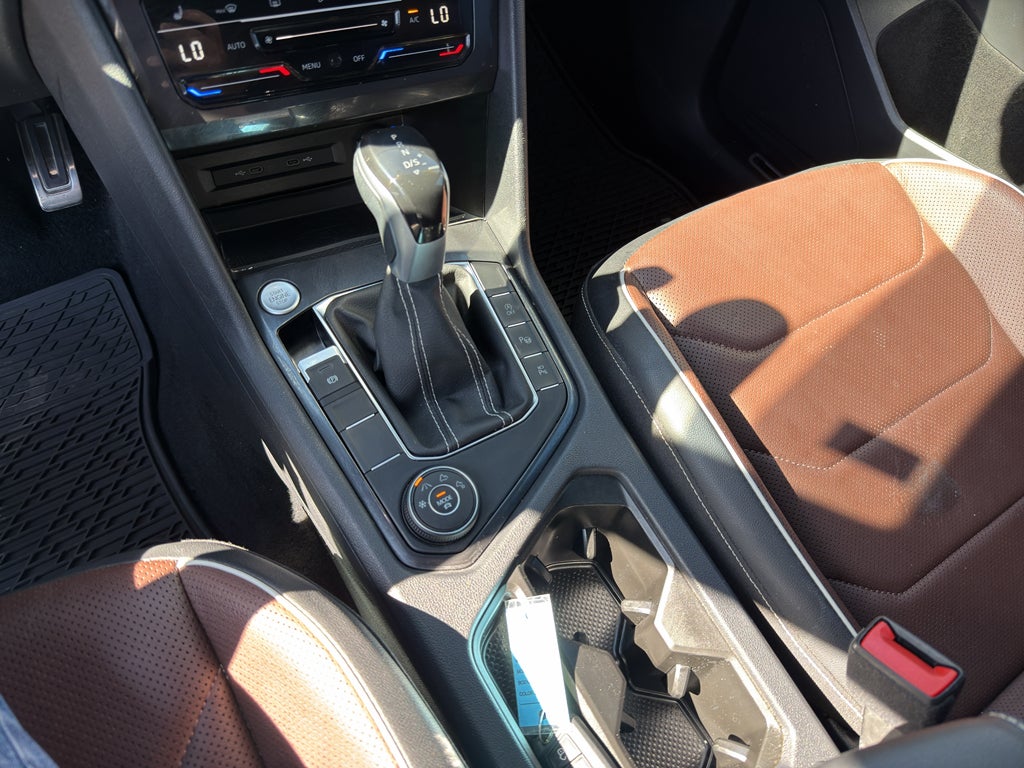 2022 Volkswagen Tiguan SEL R-Line