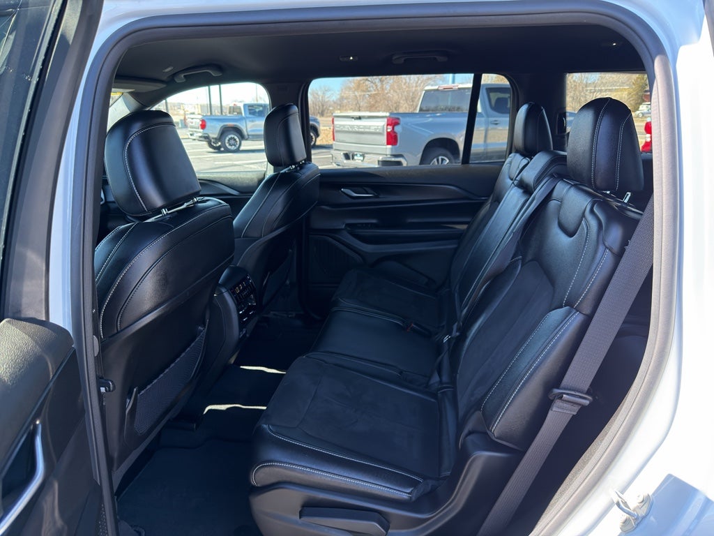 2024 Jeep Grand Cherokee L Altitude