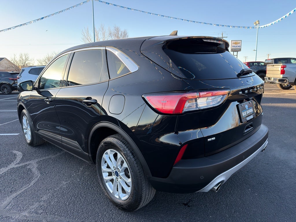 2020 Ford Escape SE