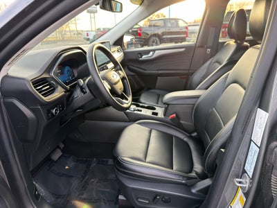 2025 Ford Escape Platinum