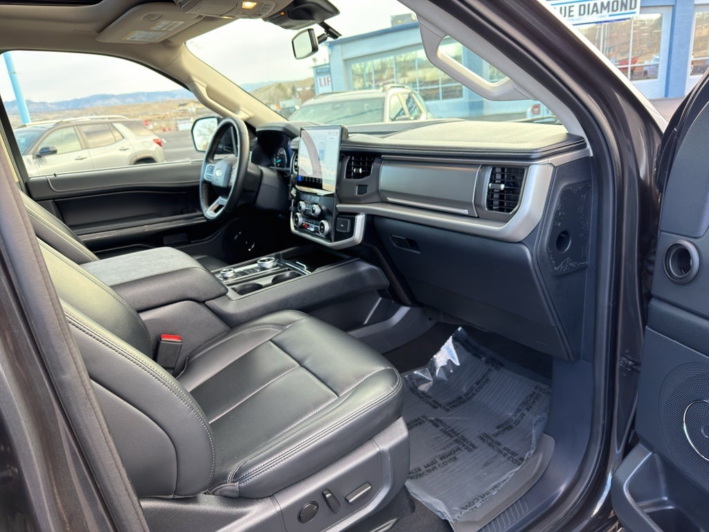 2024 Ford Expedition MAX XLT