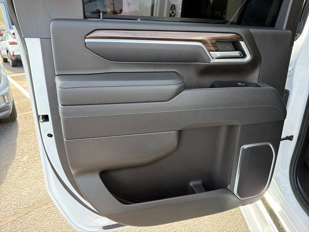 2026 Chevrolet Silverado LT