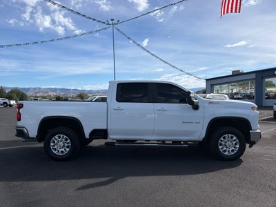 2026 Chevrolet Silverado LT