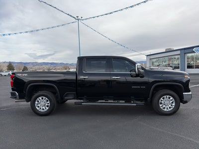 2025 Chevrolet Silverado LTZ