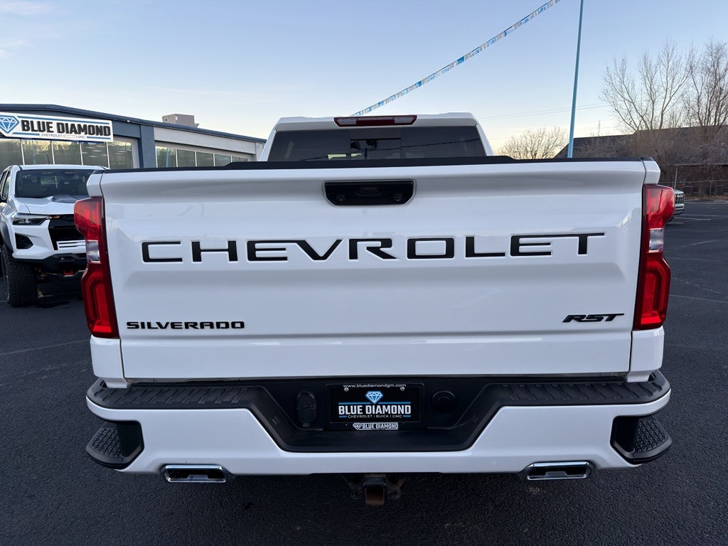 2024 Chevrolet Silverado RST