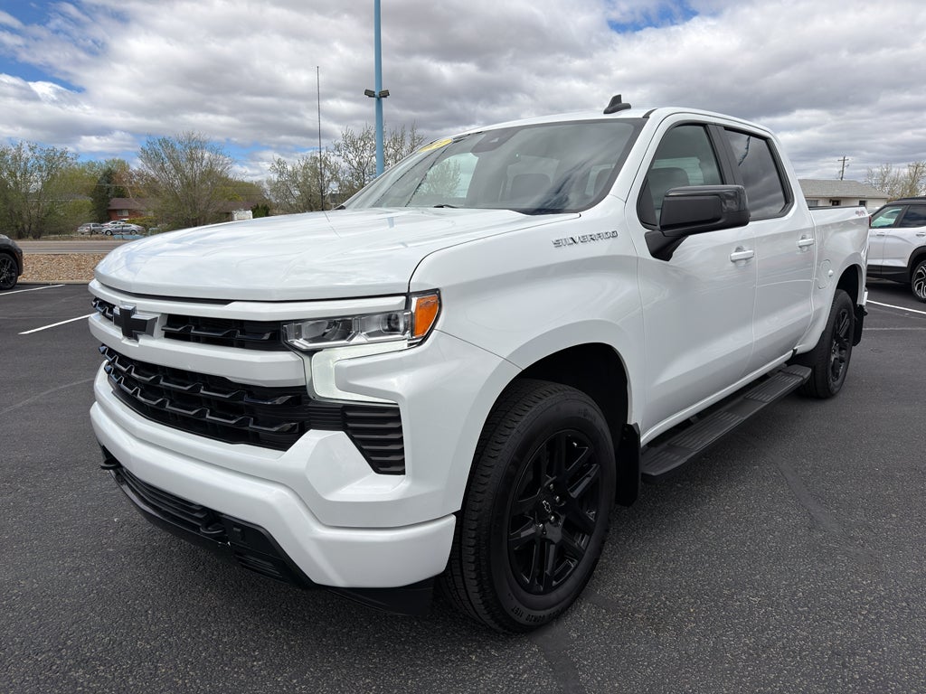 2024 Chevrolet Silverado RST