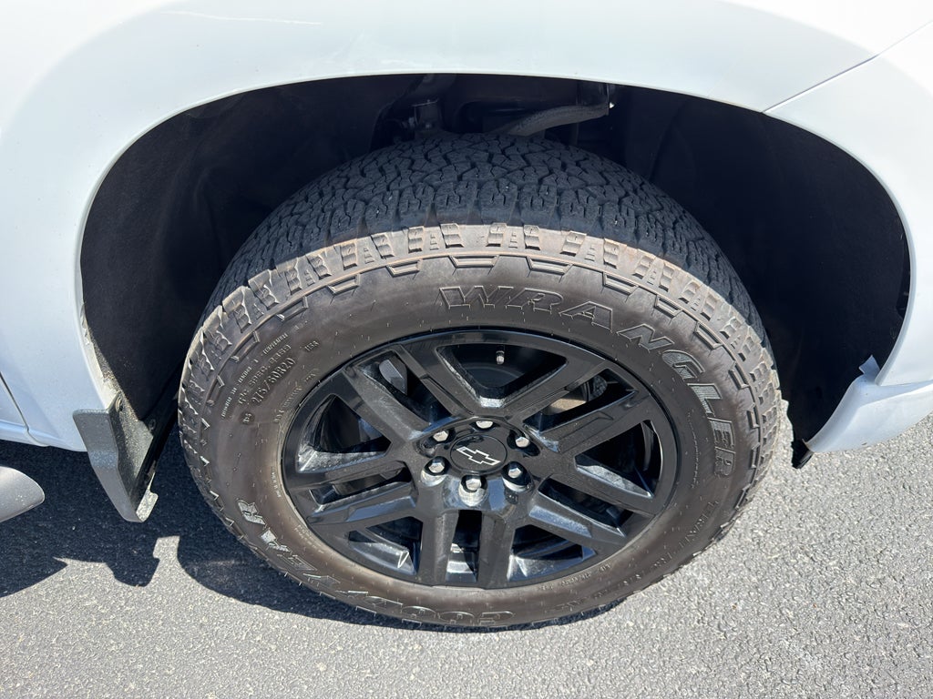 2024 Chevrolet Silverado RST