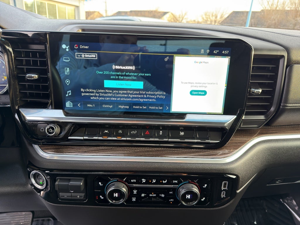 2025 Chevrolet Silverado LT