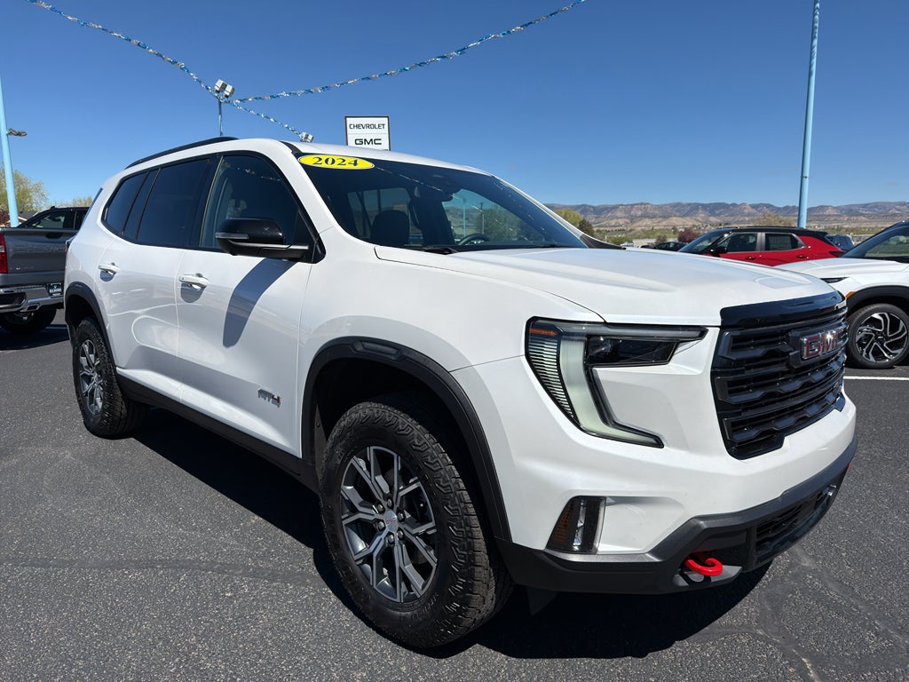 2024 GMC Acadia AWD AT4