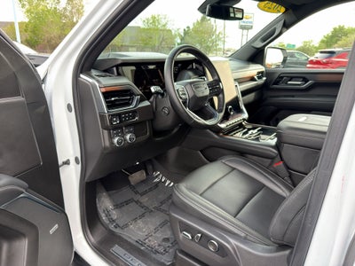 2025 GMC Yukon XL Denali