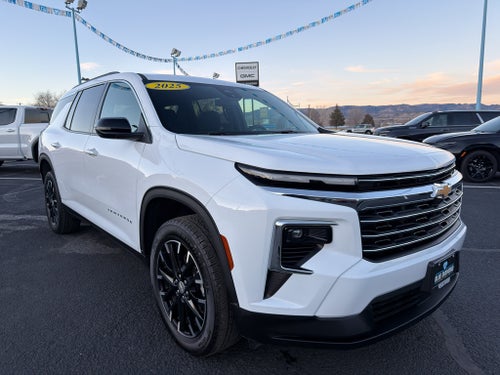 2025 Chevrolet Traverse AWD LT