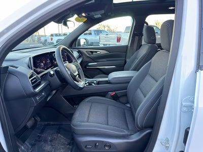 2025 Chevrolet Traverse AWD LT