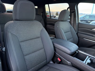 2025 Chevrolet Traverse AWD LT