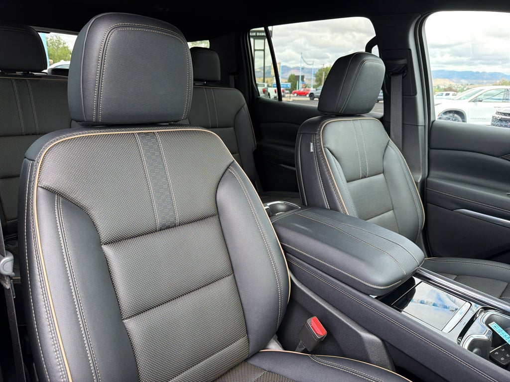 2026 Chevrolet Traverse AWD High Country