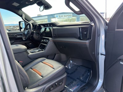2025 GMC Sierra AT4