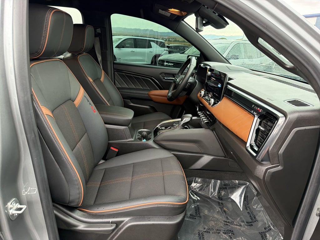 2026 GMC Canyon 4WD AT4